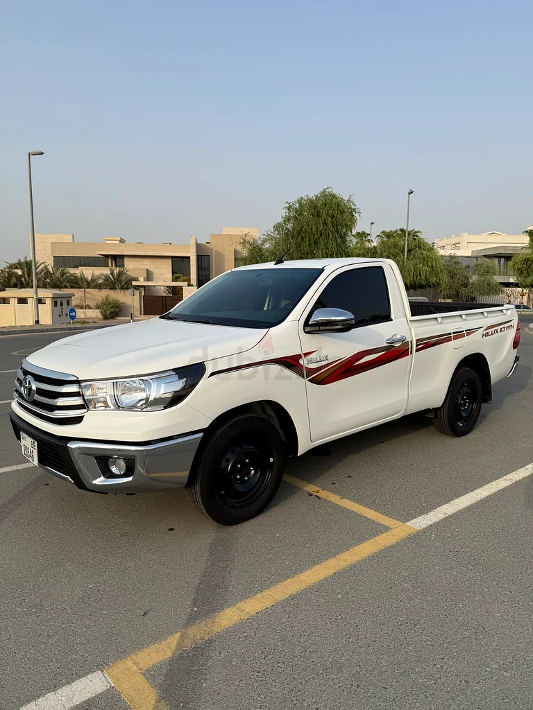 HILUX S.C / 2.763612449537667113