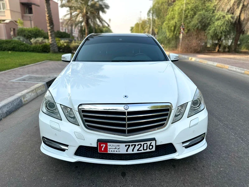 MERCEDES E300 GCC 2013 FULL OPTION63613985610499114