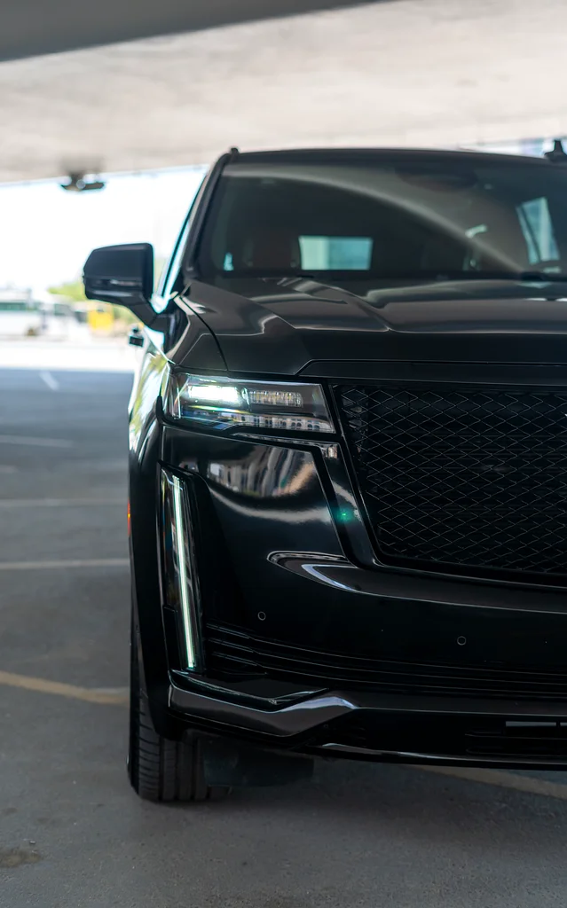 Escalade 60063612058179330113