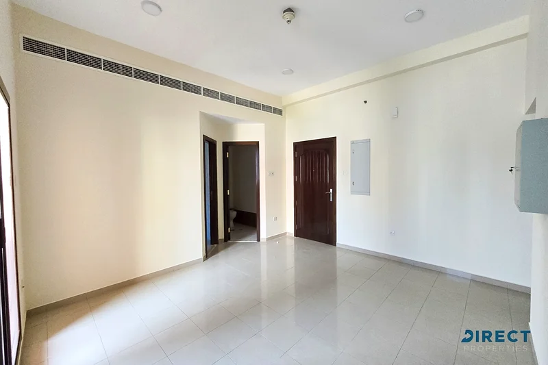 Large Layout | Available Now | Good Location63756587293826111