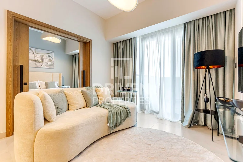 Community View | Elegant Layout | Huge Unit63973050896387111