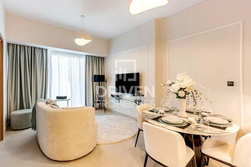 Community View | Elegant Layout | Huge Unit63973050896387110