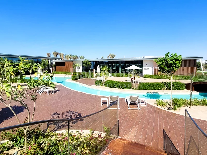 Exclusive To Hamptons | Close To Pool | VOT63931235187201113