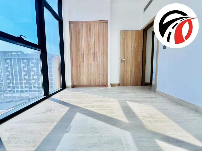 مجتمع فاخر // شقة واسعة // غرف نوم رئيسية63802985624577113