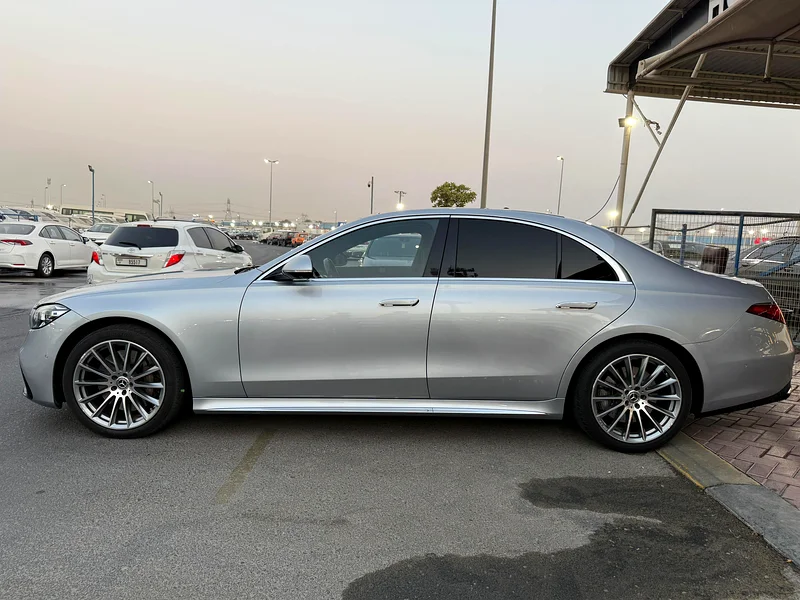 PREOWNED MERCEDES BENZ S580 2022 AMG PACKAGE LOW MILEAGE FRESH JAPAN IMPORT63613134304641113