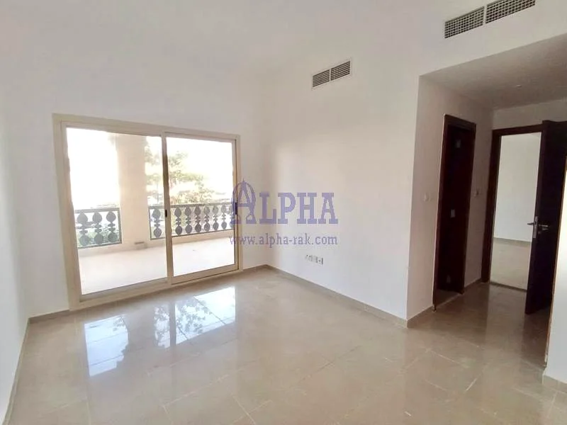 عرض مواقف السيارات | غرفة نوم واحدة | موقع رائع63859725356802112