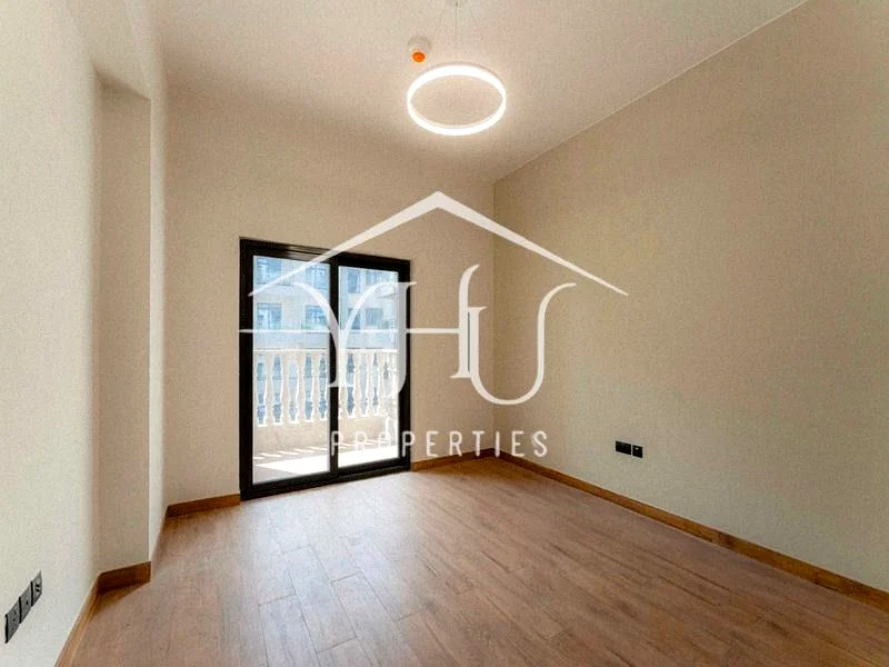 Spacious Apartment | Modern Design | Vacant63763779910273114