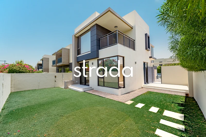 4 Beds | Vacant on Transfer | Large Plot64045782508417110