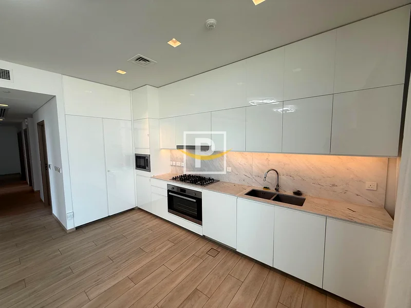 Canal / Beach View |Higher Floor| Ready to move in63761535897987113