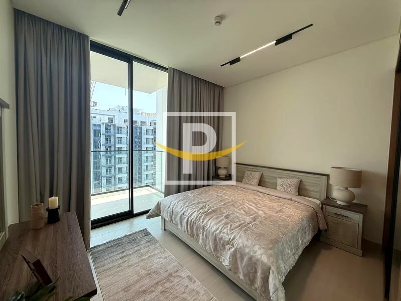 Spacious 1BR | Furnished | Bright Unit | Modern63785681488386113