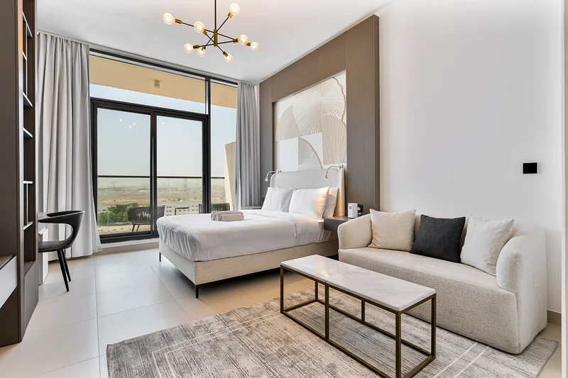 Chic Studio APT W/ Pool & Gym | Near Metro Station | Furnished | Flexible term63829426536578110