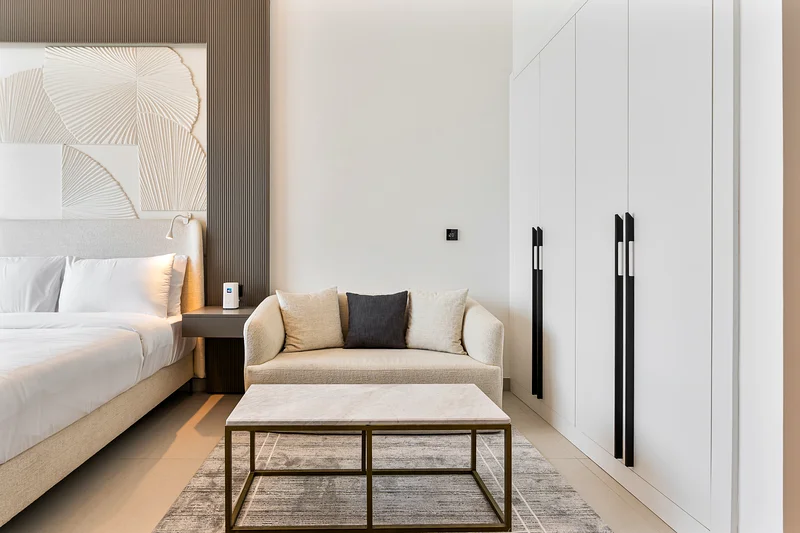 Chic Studio APT W/ Pool & Gym | Near Metro Station | Furnished | Flexible term63829426536578111