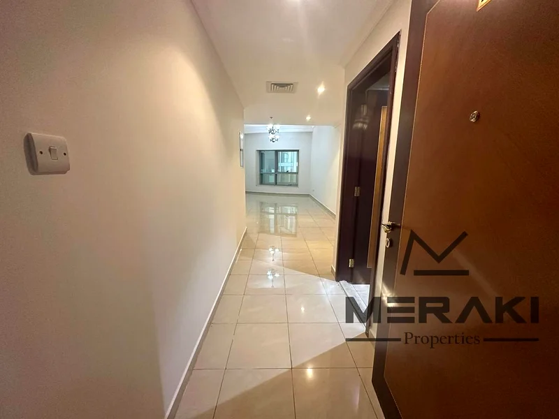 Two rooms for sale in cash with an open view.63865879245697114