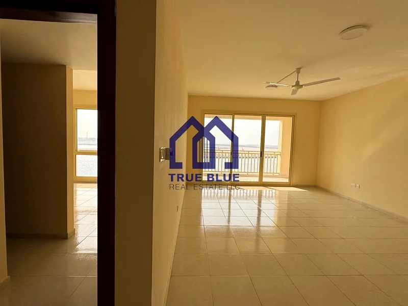 منظر على البحيرة والبحر | شقة واسعة | جاهزة للانتقال فورًا63813839453697114