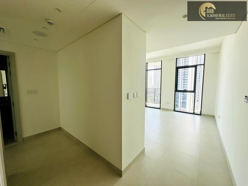 جديد بالكامل | وحدة زاوية | إطلالة على برج وبحر63761733553922114