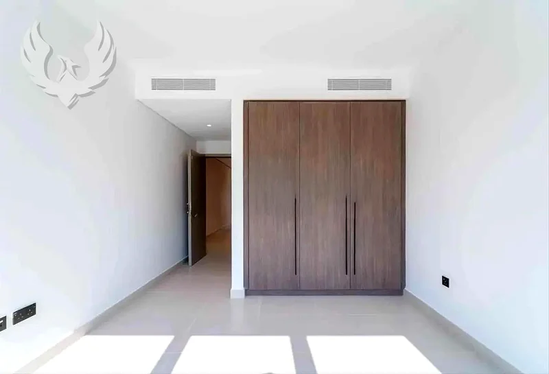 فيلا رائعة | تخطيط واسع | موقع متميز63806421044993114