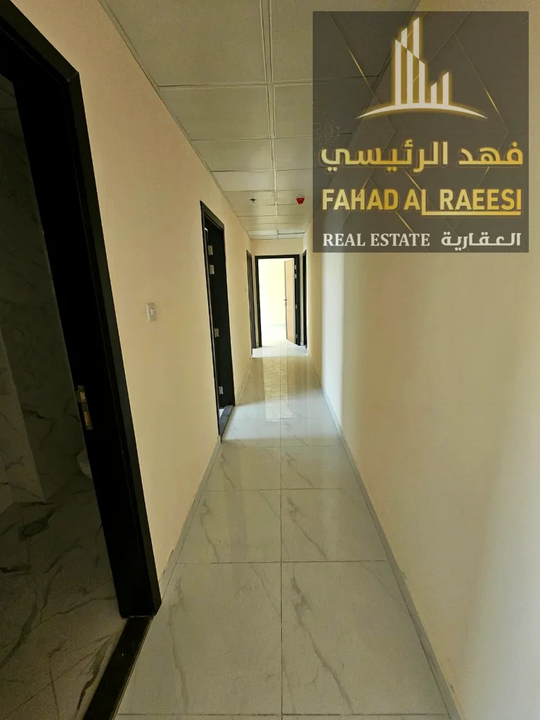 مكتب للإيجار السنوي في الجرف الصناعية 1، مكون من غرفة، وصالة، وحمامين، ومطبخ.63613993700995112