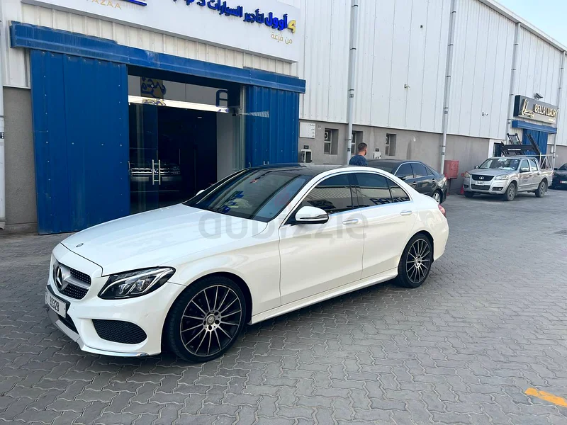 Mercedes c200 Clean and nice63613133880706112