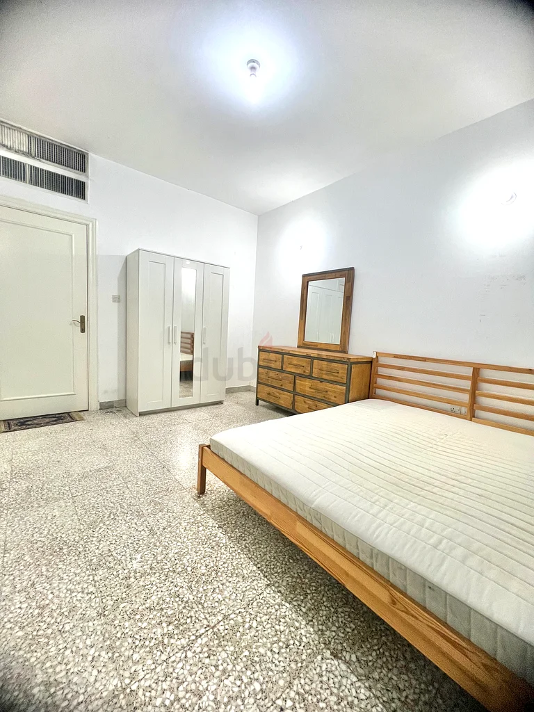 ROOM for RENT for COUPLE or SINGLE PERSON63624809997570110