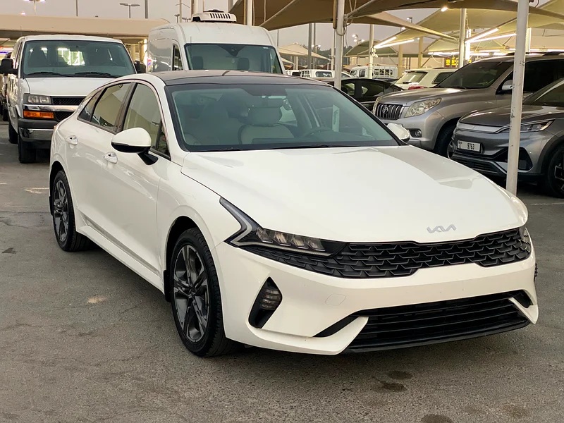 Kia K5 White 202363612077035906111