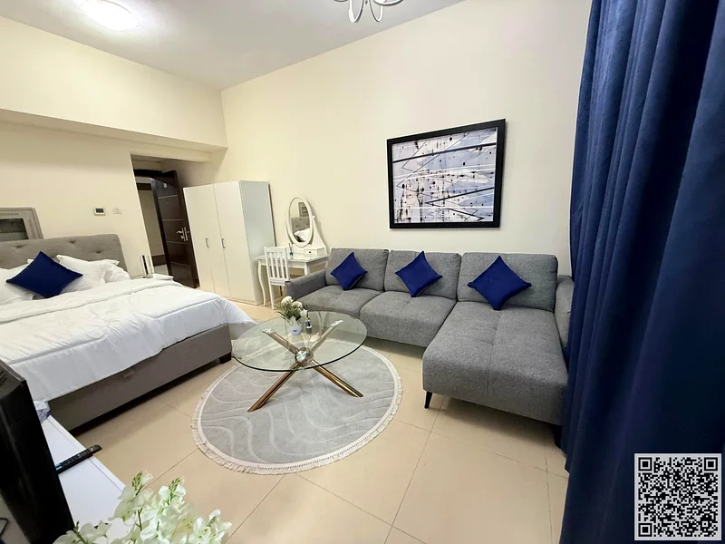 Studio apartment, With a fully separate kitchen, fully furnished new, balcony, all services included, ready to move in, prime location63837270207489110