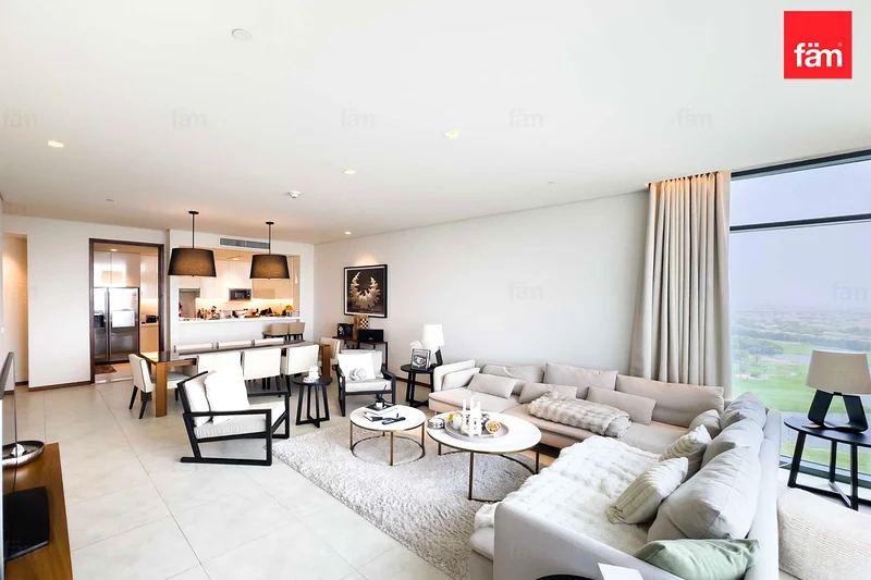 Service Apt | Lake and Golf Course View | High Flr63915982612993110