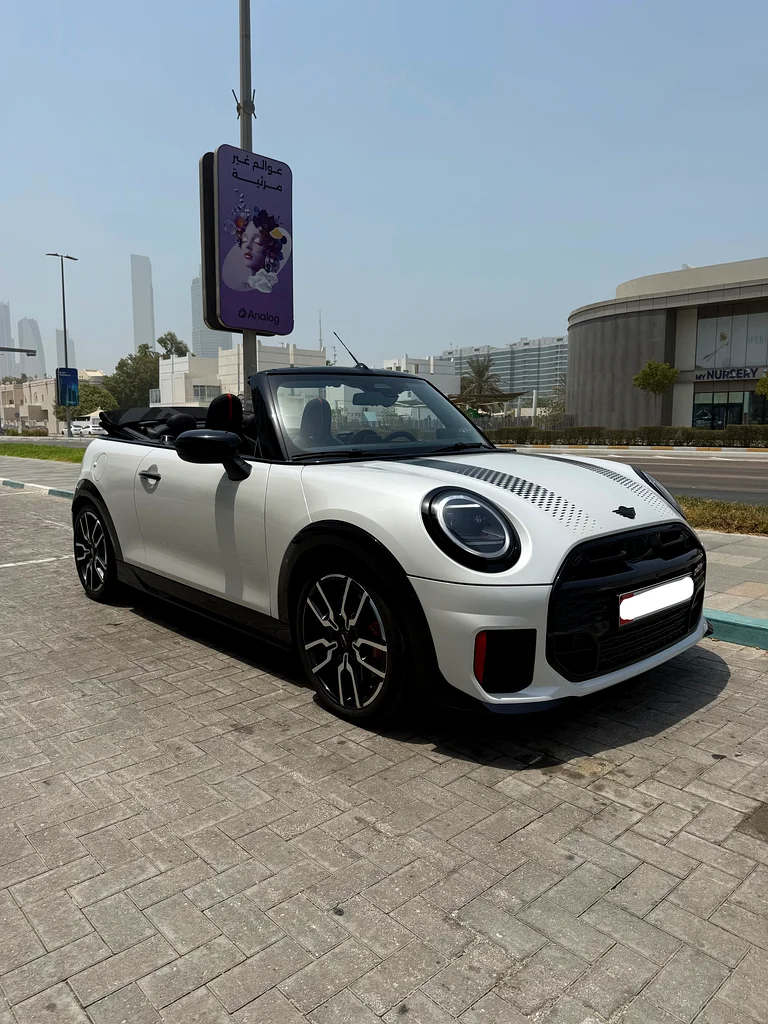 موديل 2025 ميني كوبر JCW محرك كونفيرتبل. ضمان 3 سنوات / خدمة مجانية لمدة 3 سنوات. تأمين مجاني / تظليل63613466771330111