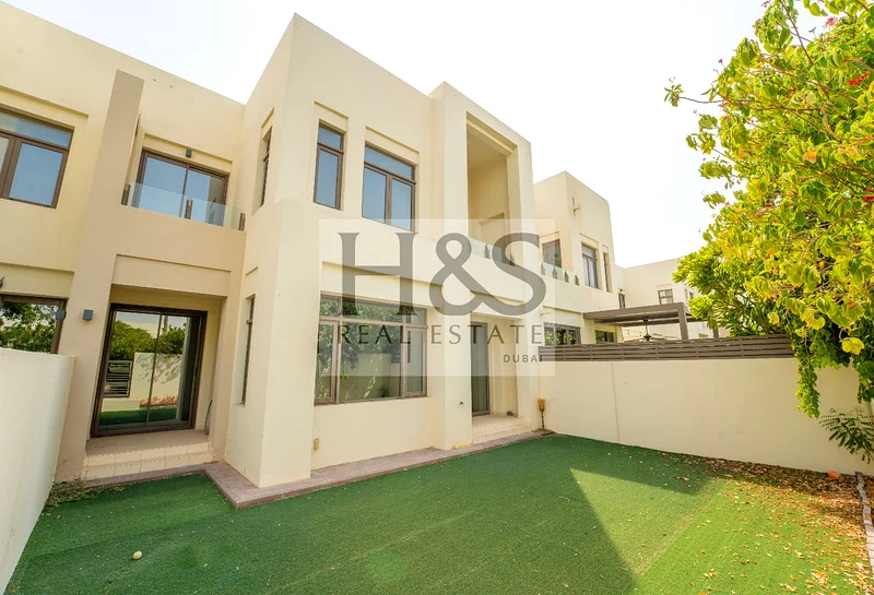4BHK | Near Pool&Park | Private Garden636121020276491126