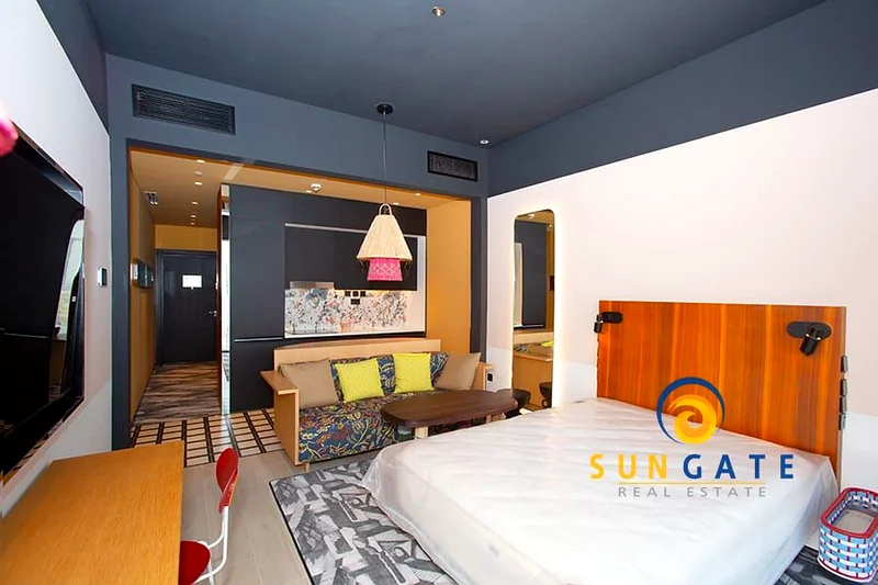 Spacious ,   Vacant   ,    Canal View63791677422338111