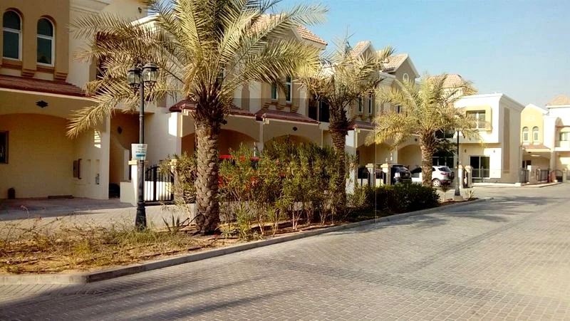 Most Luxurious | Large Unit | Great Community | Vacant now |1.15 M63925515522946110