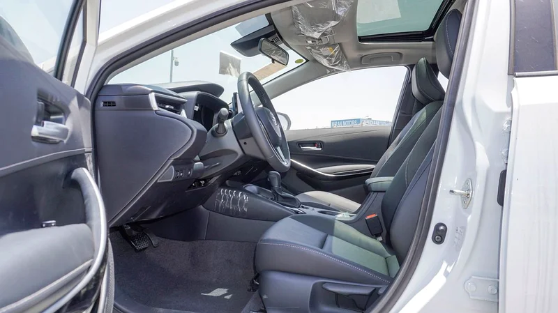 TOYOTA COROLLA 1.8L HYBRID FULL OPTION MODEL 202563612451953027114