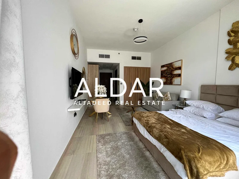 Luxury Furnished | Prime Location | Pool View63783057032577111
