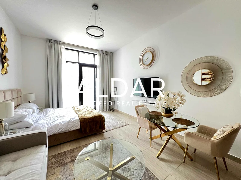 Luxury Furnished | Prime Location | Pool View63783057032577112