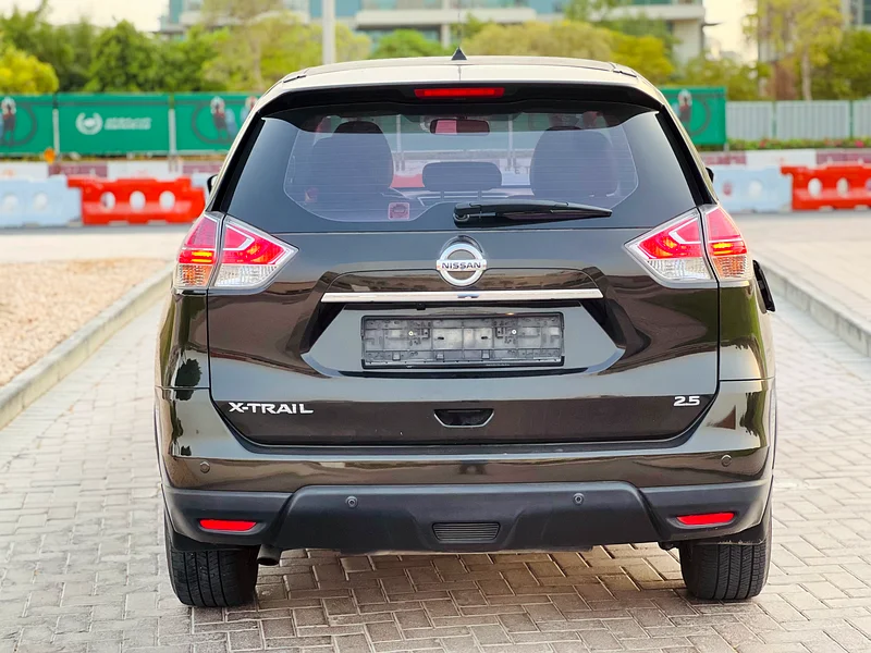 Nissan xtral 2015 model63612796765571114