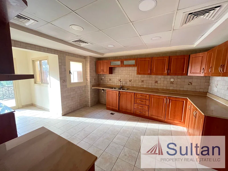 Spacious Duplex Sea View with pool, near the beach63813839374339113