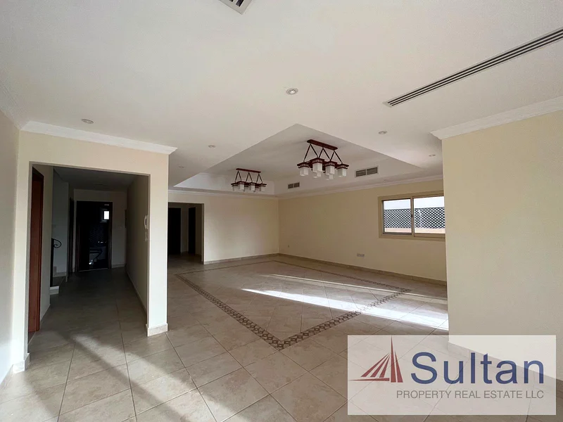 Spacious Duplex Sea View with pool, near the beach63813839374339112
