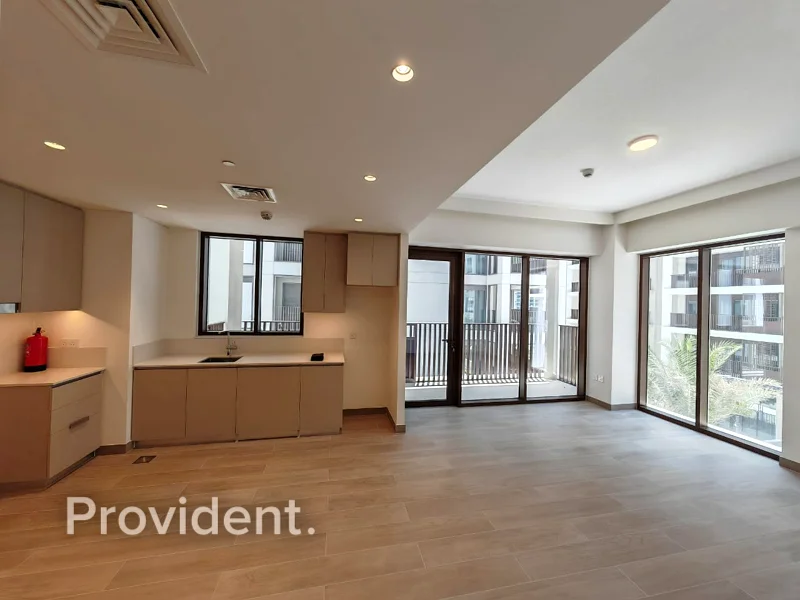 Brand New | Vacant | Corner Unit64024508497665110