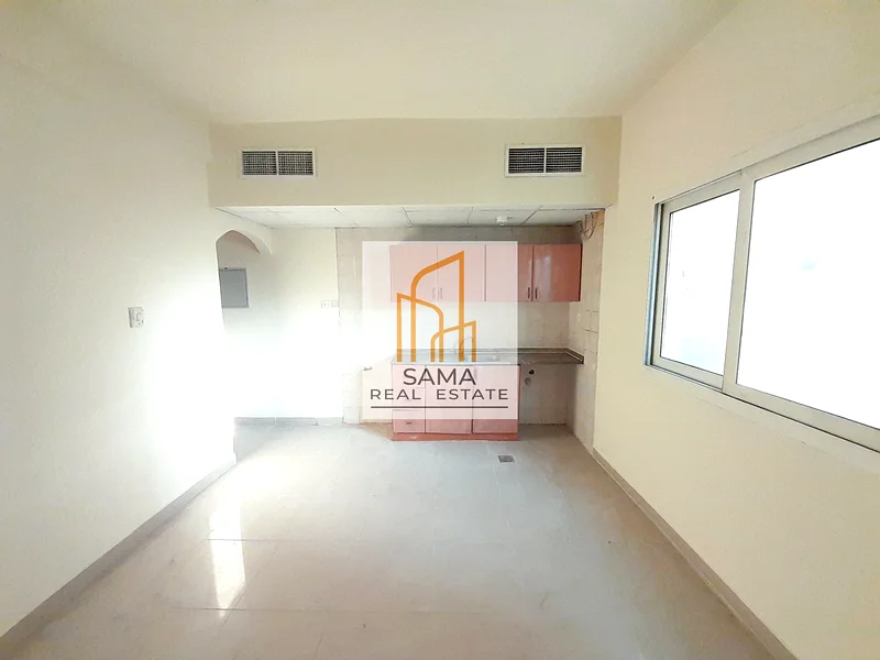 ستوديو مطبخ مغلق متاح للعائلة، موقع جيد في وسط عجمان مويلح63704231545218113