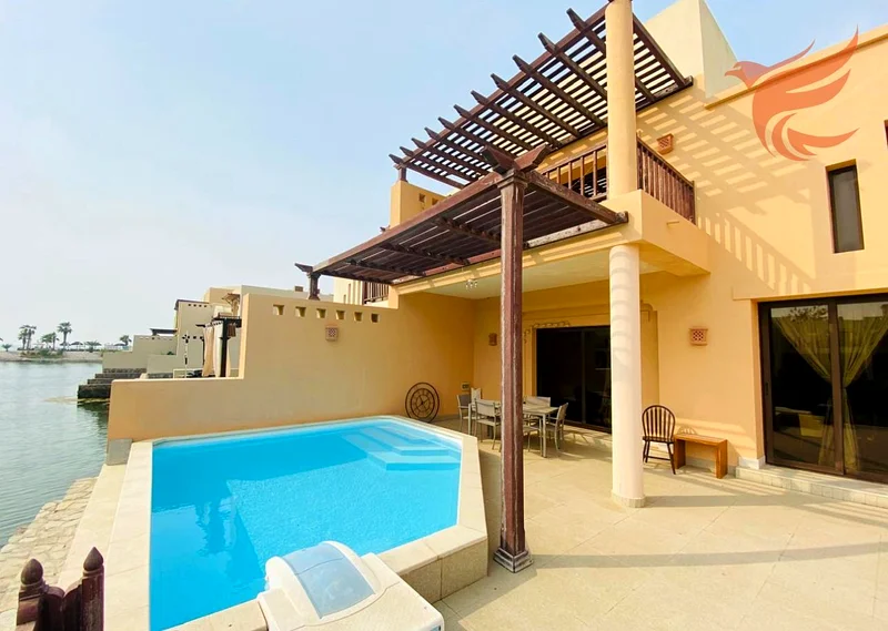 2BR   Waterfront   private pool   beach access63857913816833111