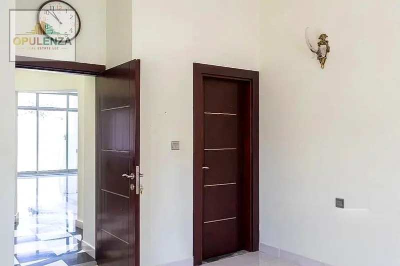 فيلا مكونة من 4 غرف نوم مع خادمة في الفرجان | قريبة من المدارس والمجمعات التجارية63763683535746113