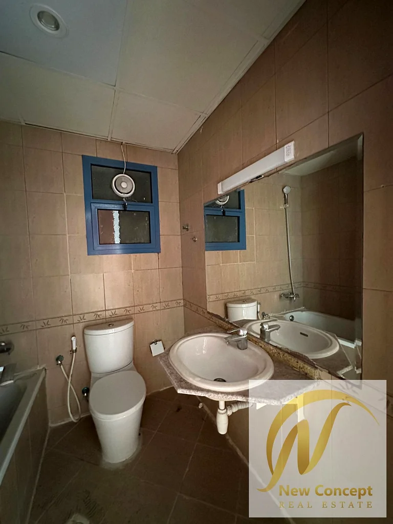 شقة مكونة من ثلاث غرف نوم للبيع في أبراج فالكون63885769418754112
