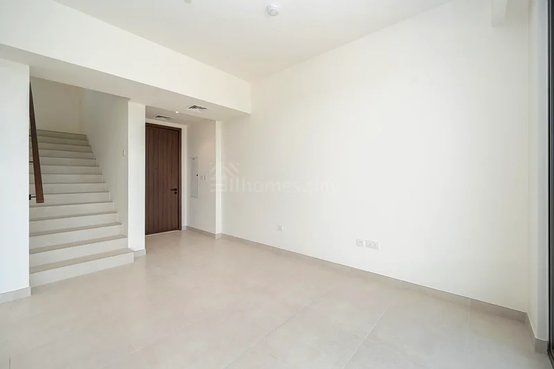 || جديد بالكامل 3 غرف نوم + غرفة خادمة || مجاور للمبنى ||63737730297858114