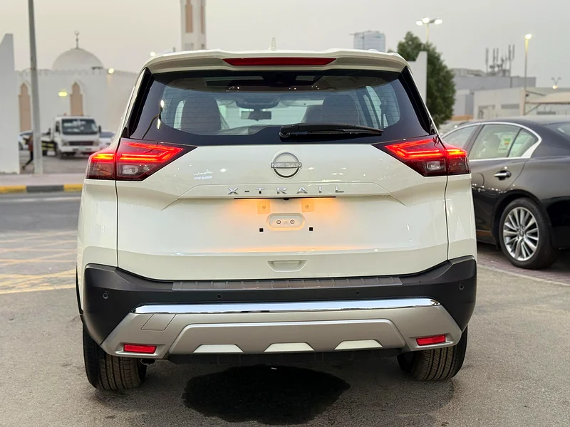 Nissan X-Trail SL Zero under warranty GCC Nissan X-Trail SL Zero under warranty63612796394499112