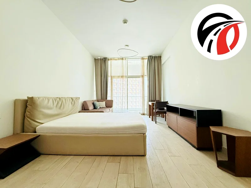 LUXURY || STYLISH STUDIO || MOVE-IN READY63740681545603110