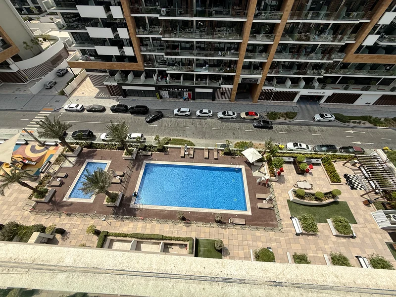شقة جديدة بغرفة نوم واحدة بدون مبرد مع أجهزة مطبخ مقابل 75 ألف في 4 شيكات فقط63801565321857112