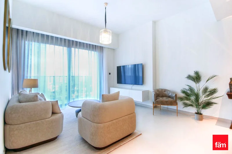 Luxury Furnishing | Blvd View | Bright |63772853413761112