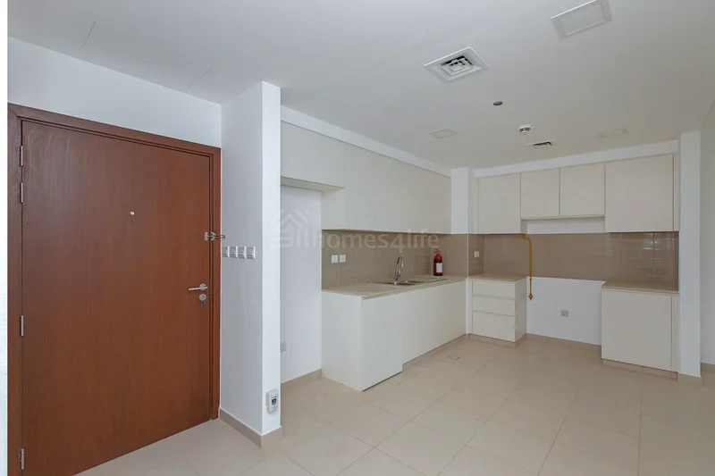 | VACANT 2BR UNIT | BOULEVARD VIEW | SPACIOUS |63736812170371113