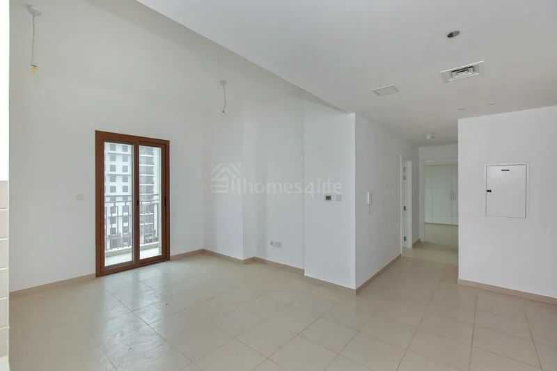 | VACANT 2BR UNIT | BOULEVARD VIEW | SPACIOUS |63736812170371110