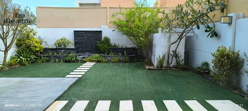 Spacious 3 Bed Villa | Available for sale63839076222082110
