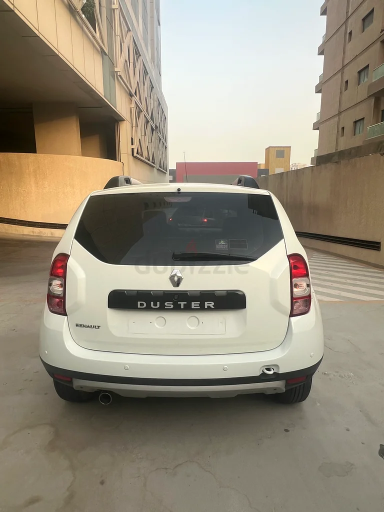 2015 RENAULT DUSTER LOW KM 68000 ONLY RTA PASS IN VERY GOOD CONDITION63613733685507114